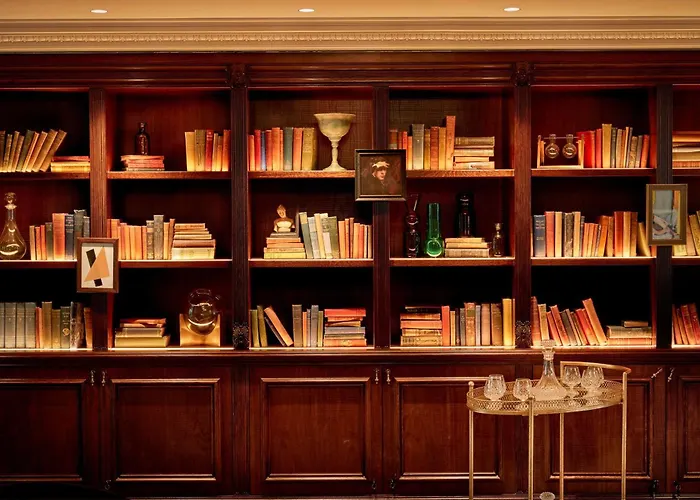 100 Queen\'S Gate Hotel London, Curio Collection By Hilton